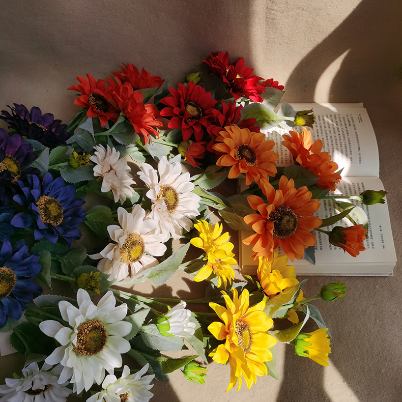 4 heads artificial silk sunflower stem spray home wedding simulation flower manufacturer